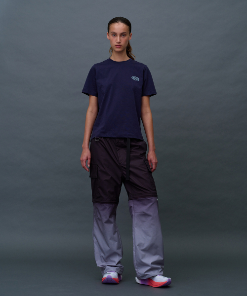 MENASOO(ミナス)の「Run Symbol Sorona T Shirt (Basic Fit)_Navy(Tシャツ/カットソー・レディース・ネイビー・S/L/2XL)」の11枚目の写真