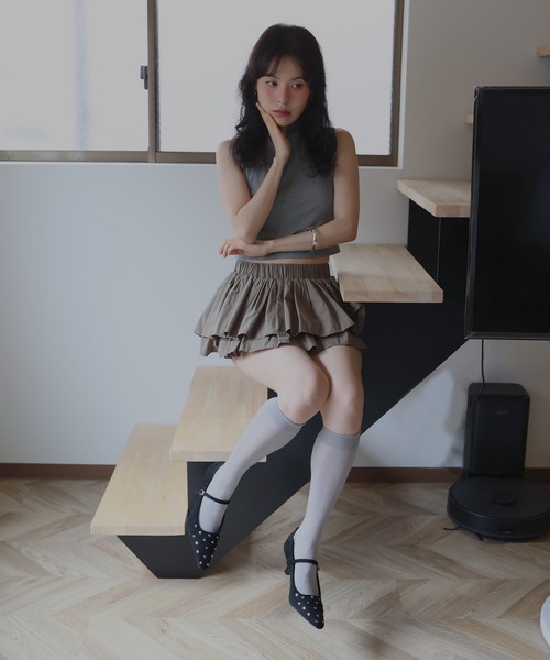 Mili affinity(ミリアフィニティー)の「スタッズポインテッドパンプス(パンプス・レディース・ブラウン/ブラック・24-24.5cm/23-23.5cm)」の17枚目の写真