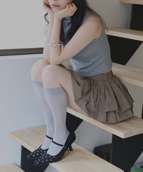 Mili affinity(ミリアフィニティー)の「スタッズポインテッドパンプス(パンプス・レディース・ブラウン/ブラック・24-24.5cm/23-23.5cm)」の21枚目の写真