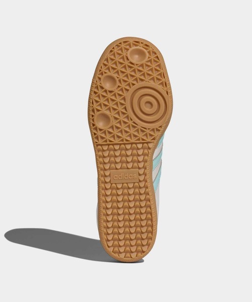 adidas(アディダス)の「サンバ OG W / SAMBA OG W / アディダスオリジナルス adidas Originals(スニーカー・レディース・ホワイト・22.0cm/22.5cm/23.0cm/23.5cm/24.0cm/24.5cm/25.0cm/25.5cm/26.0cm/26.5cm/27.0cm/27.5cm/28.0cm)」の3枚目の写真