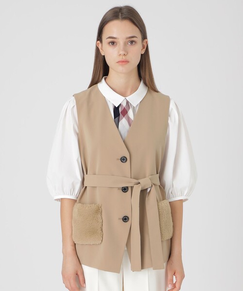 BLUE LABEL CRESTBRIDGE(ブルーレーベルクレストブリッジ)の「ファーポケットジレ(ブルゾン・レディース・ベージュ系その他4/ブラック・38/36)」の12枚目の写真