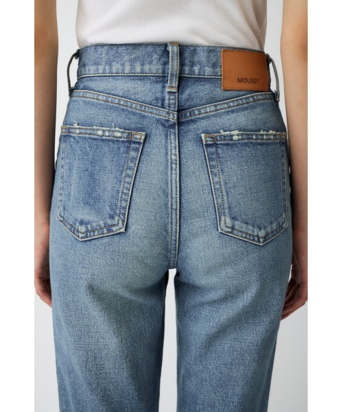 MOUSSY(マウジー)の「【シリーズ累計24万本販売】MVS FLARE(L) / ロングサイズ(デニムパンツ・レディース・ブルー/ワンウォッシュ・22inch/23inch/27inch/26inch/25inch/24inch)」の8枚目の写真