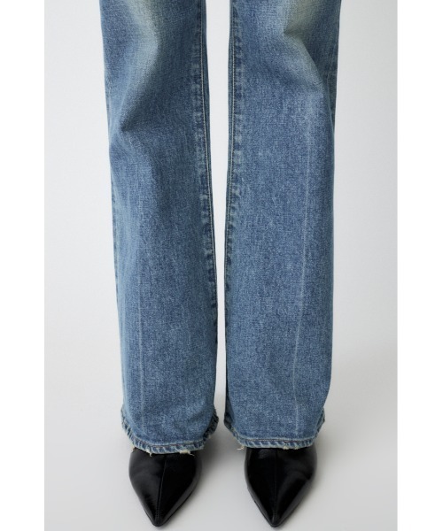 MOUSSY(マウジー)の「【シリーズ累計24万本販売】MVS FLARE(L) / ロングサイズ(デニムパンツ・レディース・ブルー/ワンウォッシュ・22inch/23inch/27inch/26inch/25inch/24inch)」の10枚目の写真