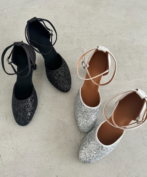 MYMOOD.(マイムード)の「グリッタークロスストラップパーティーヒール(パンプス・レディース・シルバー/ブラック・24.5cm/23.5cm)」の20枚目の写真