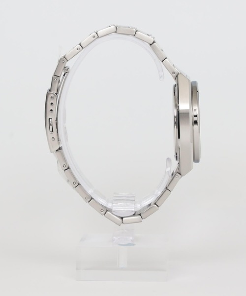 EDIFICE(CASIO)(エディフィス)の「EFS-S660シリーズ / ソーラーパワー / EFS-S660D-1AJF(アナログ腕時計・メンズ・ブラック×シルバー・FREE)」の5枚目の写真