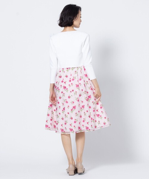 TOCCA(トッカ)の「MYSTIC ROSE BOLERO ボレロ(カーディガン/ボレロ・レディース・ブラック系/アイボリー系・SMALL/MEDIUM)」の7枚目の写真
