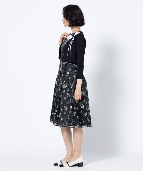TOCCA(トッカ)の「MYSTIC ROSE BOLERO ボレロ(カーディガン/ボレロ・レディース・ブラック系/アイボリー系・SMALL/MEDIUM)」の10枚目の写真