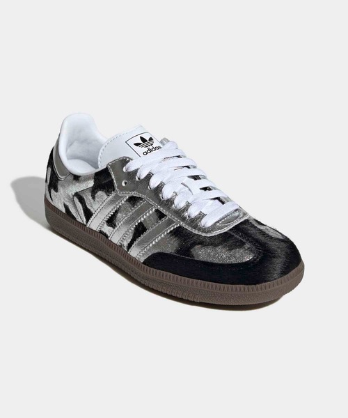 adidas（アディダス）の「サンバ OG / SAMBA OG / アディダスオリジナルス adidas Originals（スニーカー・レディース・ブラック・28.5cm/28.0cm/27.5cm/27.0cm/26.5cm/26.0cm/25.5cm/25.0cm/24.5cm/24.0cm/23.5cm/23.0cm/22.5cm/22.0cm）」の4枚目の写真