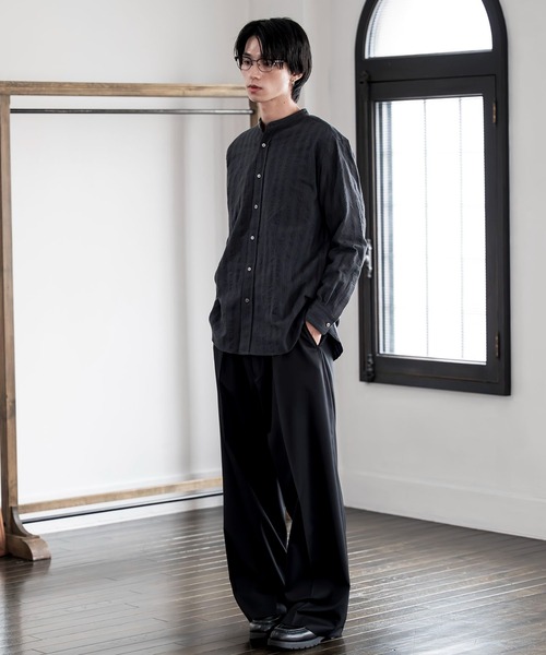 kuros'（クロス）の「【kuros’オリジナル】ドビーチェックバンドカラーシャツ UNISEX（シャツ/ブラウス・レディース・ブラック/グレー・X-LARGE/LARGE/SMALL/MEDIUM）」の3枚目の写真