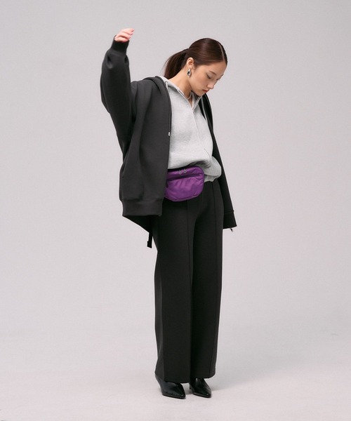LEPSIM(レプシィム)の「《パフエアシリーズ》BIGZIPフーディー 1068672(パーカー・レディース・カーキ/チャコールグレー/ブラウン/グレー・FREE)」の18枚目の写真