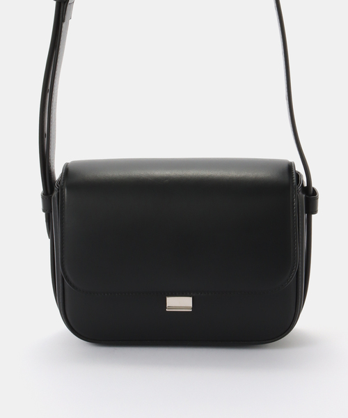J&M Davidson(ジェイアンドエムデヴィッドソン)の「J&M DAVIDSON/ジェイ&エム デヴィッドソン NOTCH ショルダーバッグ(ショルダーバッグ・レディース・ブラック・FREE)」の3枚目の写真