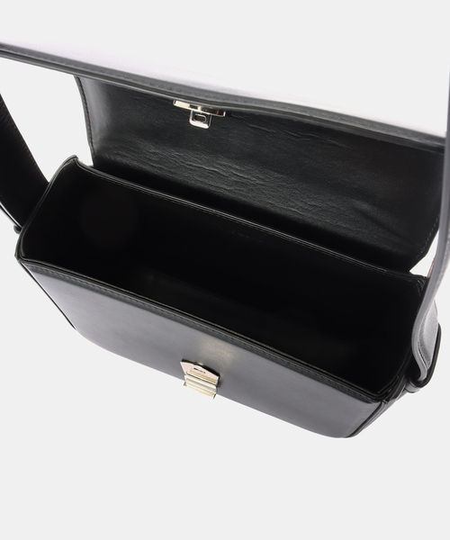 J&M Davidson(ジェイアンドエムデヴィッドソン)の「J&M DAVIDSON/ジェイ&エム デヴィッドソン NOTCH ショルダーバッグ(ショルダーバッグ・レディース・ブラック・FREE)」の7枚目の写真