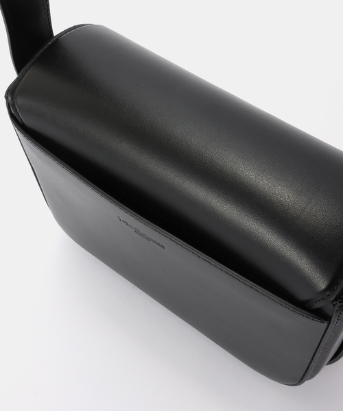 J&M Davidson(ジェイアンドエムデヴィッドソン)の「J&M DAVIDSON/ジェイ&エム デヴィッドソン NOTCH ショルダーバッグ(ショルダーバッグ・レディース・ブラック・FREE)」の8枚目の写真