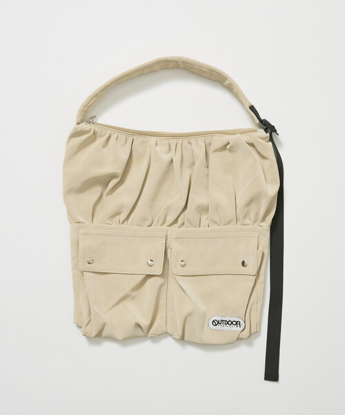 FREAK'S STORE(フリークスストア)の「限定展開 OUTDOOR PRODUCTS/アウトドアプロダクツ スウェード ポケット ショルダー バッグ(ショルダーバッグ・レディース・キャメル/ブラウン/ベージュ・ONE SIZE)」の16枚目の写真