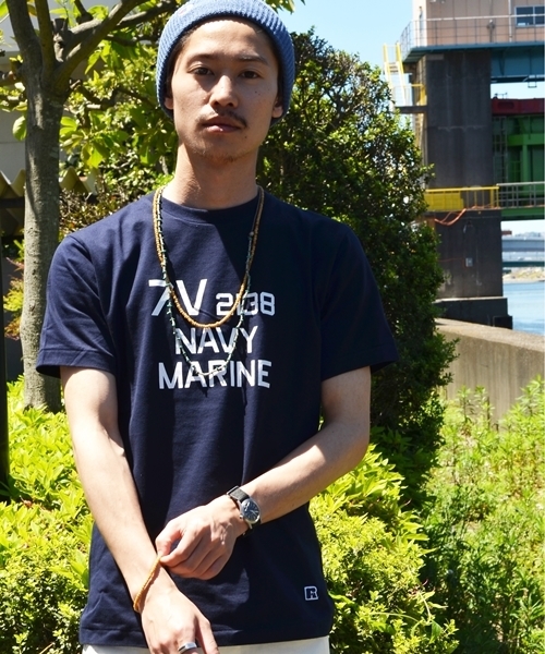 SHIPS(シップス)の「SC: RUSSEL ATHLETIC(ラッセル・アスレチック)×SHIPS 別注 プリント ショートスリーブ(半袖) Tシャツ■(Tシャツ/カットソー・メンズ・ホワイト/オリーブ/ブルー/ネイビー・SMALL/MEDIUM/X-LARGE/LARGE)」の1枚目の写真