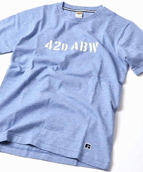 SHIPS(シップス)の「SC: RUSSEL ATHLETIC(ラッセル・アスレチック)×SHIPS 別注 プリント ショートスリーブ(半袖) Tシャツ■(Tシャツ/カットソー・メンズ・ホワイト/オリーブ/ブルー/ネイビー・SMALL/MEDIUM/X-LARGE/LARGE)」の20枚目の写真