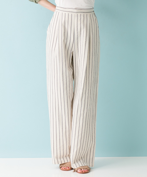URBAN RESEARCH(アーバンリサーチ)の「UR ストライプイージーワイドパンツ(その他パンツ・レディース・サックスブルー/オフホワイト・FREE)」の15枚目の写真