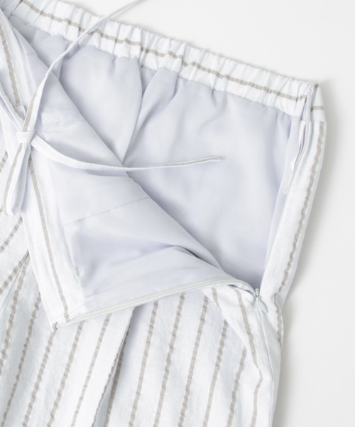 URBAN RESEARCH(アーバンリサーチ)の「UR ストライプイージーワイドパンツ(その他パンツ・レディース・サックスブルー/オフホワイト・FREE)」の11枚目の写真