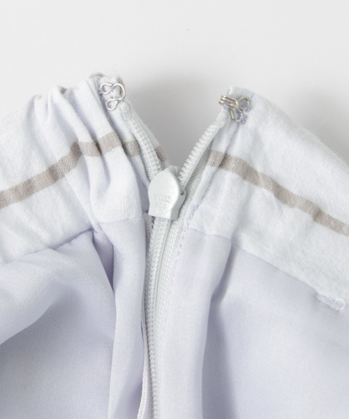 URBAN RESEARCH(アーバンリサーチ)の「UR ストライプイージーワイドパンツ(その他パンツ・レディース・サックスブルー/オフホワイト・FREE)」の12枚目の写真