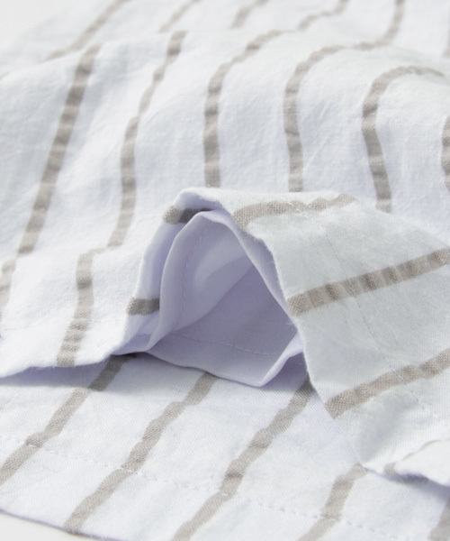 URBAN RESEARCH(アーバンリサーチ)の「UR ストライプイージーワイドパンツ(その他パンツ・レディース・サックスブルー/オフホワイト・FREE)」の3枚目の写真