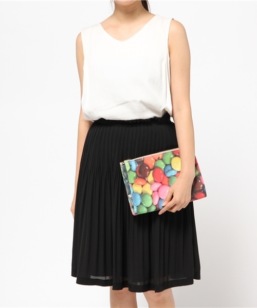 OLD BETTY'S（オールドベティーズ）の「W Face Canvas Clutch Pouch/ダブルフェイスキャンバスクラッチポーチ（クラッチバッグ・レディース・ウッド/マルチ・FREE）」の6枚目の写真