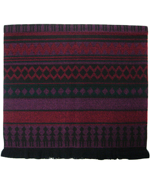 ８(eight)（エイト）の「エスニック調 ロングマフラー 大判 ストール（マフラー・メンズ・ブラック/レッド/ピンク/グレー・FREE）」の10枚目の写真