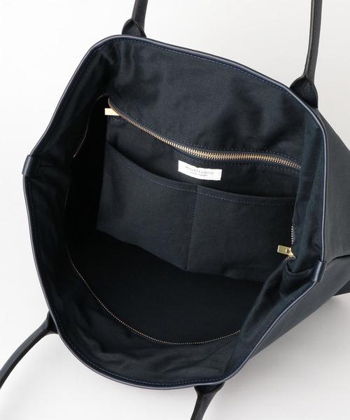 BEAUTY&YOUTH UNITED ARROWS(ビューティーアンドユースユナイテッドアローズ)の「BY コーティング エンボス トートバッグ ◇:(トートバッグ・メンズ・ダークブラウン/ネイビー/ブラック/グレー/ブラウン/ロイヤルブルー・FREE)」の10枚目の写真
