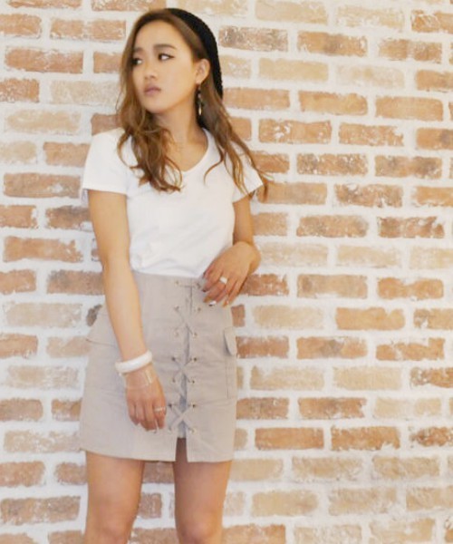 EGOIST(エゴイスト)の「両Vデザインsweat stainトップ (Tシャツ/カットソー・レディース・グレー/ブラック/ホワイト/ネイビー/オレンジ・FREE)」の2枚目の写真