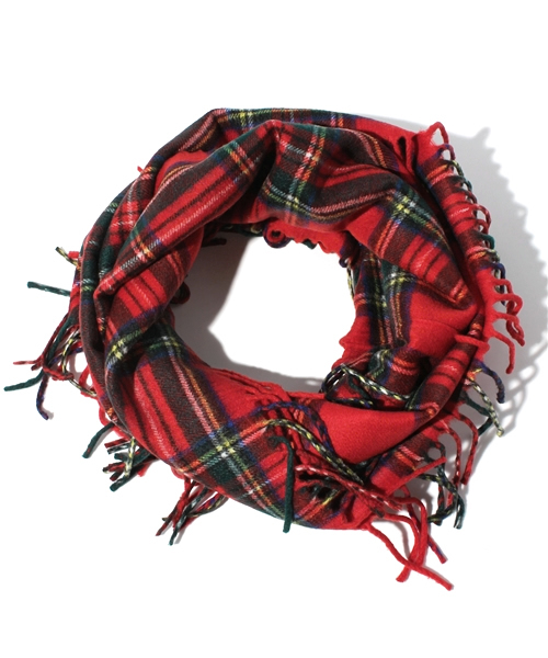 こども ビームス（コドモビームス）の「Smoothy / リング マフラー（マフラー・キッズ・ブラック/ベージュ/レッド/レッド系その他/パープル/ワイン・ONE SIZE）」の4枚目の写真