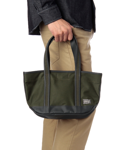 PORTER（ポーター）の「PORTER GIRL BOYFRIEND TOTE SMALL <B印 YOSHIDA SELECT>（トートバッグ・レディース・カーキ/ワイン/オレンジ/グリーン系その他/イエロー/ネイビー/ブラック・ONE SIZE）」の14枚目の写真