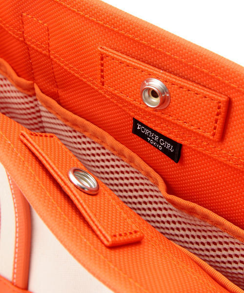 PORTER（ポーター）の「PORTER GIRL BOYFRIEND TOTE SMALL <B印 YOSHIDA SELECT>（トートバッグ・レディース・カーキ/ワイン/オレンジ/グリーン系その他/イエロー/ネイビー/ブラック・ONE SIZE）」の8枚目の写真