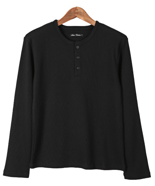 yolo 黒 サーマルロングtシャツ　ヘンリーネック　新品タグ付き yolo 黒 サーマルロングtシャツヘンリーネック新品タグ付き