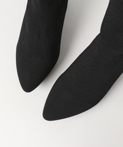 KOBE LETTUCE（コウベレタス）の「[無地/ラメ]チャンキーヒールミディアムソックスブーツ（ブーツ・レディース・ダークブラウン/チャコールグレー/ブラック×シルバー/ブラック/キャメル/ベージュ/ワイン・M/LL/L/S）」の9枚目の写真