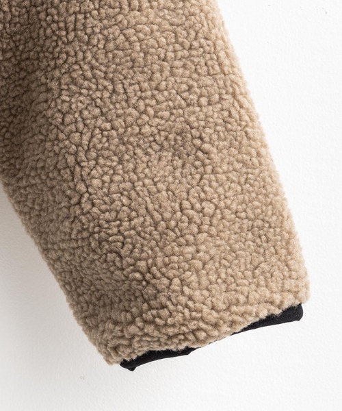 Rocky Monroe（ロッキーモンロー）の「オーバーサイズ フリースボアジャケット リバーシブルブルゾン（ブルゾン・レディース・ブラック/チャコール/グレー/ネイビー/ベージュ/アイボリー/パープル/ブラック×ホワイト・L/XL/M/S）」の17枚目の写真