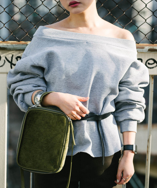 Edie Tokyo（エディートーキョー）の「【Edie Tokyo】 ED_velvet_vanitysquare_Amy14936800（トートバッグ・レディース・ネイビー/カーキ・FREE）」の12枚目の写真