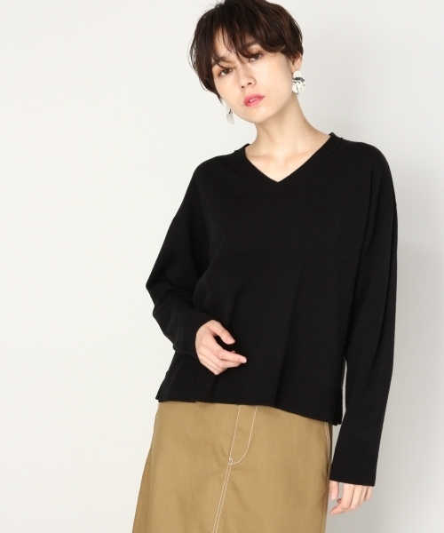 LOWRYS FARM（ローリーズファーム）の「ファンクションＶネック　805084（ニット/セーター・レディース・ブラック/ブラック×ホワイト/グレー/ブラウン/オフホワイト・MEDIUM/LARGE）」の3枚目の写真