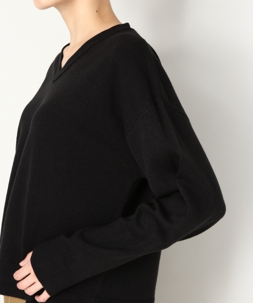 LOWRYS FARM（ローリーズファーム）の「ファンクションＶネック　805084（ニット/セーター・レディース・ブラック/ブラック×ホワイト/グレー/ブラウン/オフホワイト・MEDIUM/LARGE）」の9枚目の写真