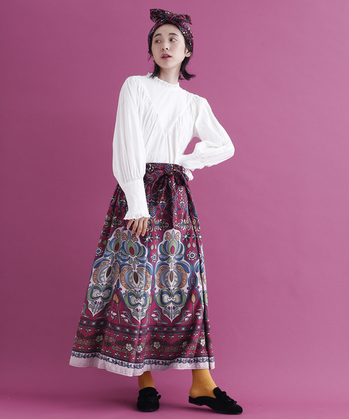 MERLOT（メルロー）の「書斎のじゅうたん柄スカート7875（スカート