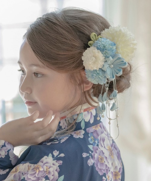 つまみ細工髪飾り 専用 🌸つまみ細工（販売中です）🌸 髪飾りとコサージュ🌸 箱に入れたら豪華