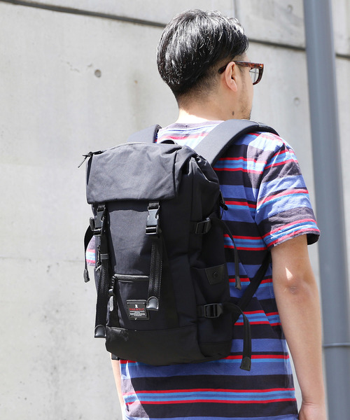 春のコレクション 3109-10105 エボリューションリュック バックパック MAKAVELIC - リュック/バックパック