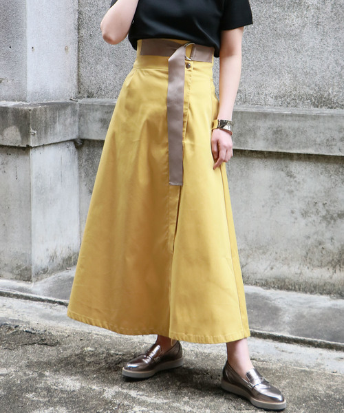 &g'aime（アンジェム）の「【&g'aime】テープベルトロングスカート（スカート・レディース・ベージュ/ネイビー/イエロー/ブルー・FREE）」の4枚目の写真