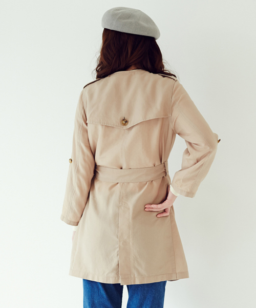 Another Edition（アナザーエディション）の「AE[S]ﾘﾖｾﾙ OX NO/COL TRNC　Я（トレンチコート・レディース・ベージュ/ネイビー・SMALL/MEDIUM）」の4枚目の写真