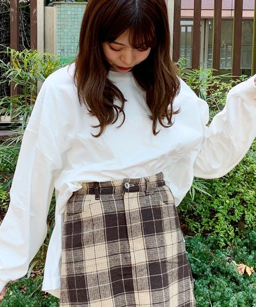 apres jour（アプレジュール）の「スリット入りBIGロンＴ【ZOZOTOWN限定アイテム】（Tシャツ/カットソー・レディース・オフホワイト/ライトベージュ/モカ・フリー）」の9枚目の写真