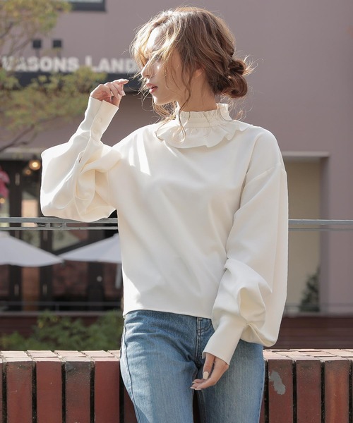 KOBE LETTUCE（コウベレタス）の「フリルネックボリュームスリーブブラウス（シャツ/ブラウス・レディース・オフホワイト/ブラック/ライトベージュ/ミント・FREE）」の12枚目の写真