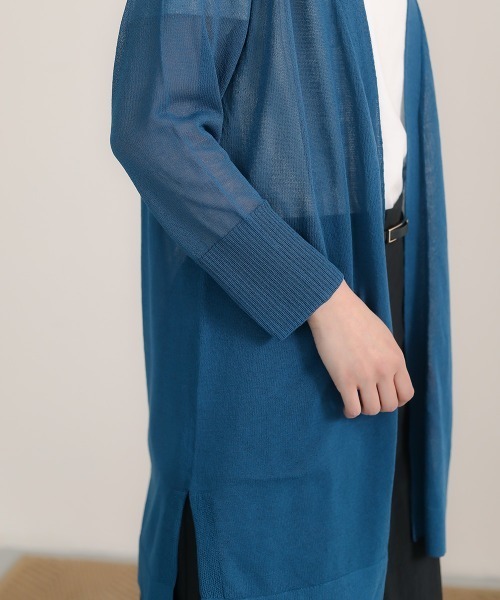 Bou Jeloud(ブージュルード)の「さらさらミドルスリットカーディガン(カーディガン/ボレロ・レディース・オフホワイト/ライトグレー/ライトグリーン/ブルーグリーン/ブラック・FREE)」の6枚目の写真