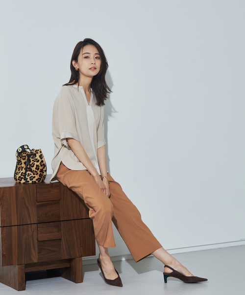 qualite（カリテ）の「ドレープドルマンブラウス（シャツ/ブラウス・レディース・ブラック/ベージュ・38）」の3枚目の写真