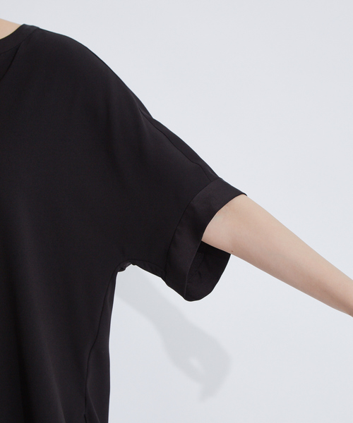 qualite（カリテ）の「ドレープドルマンブラウス（シャツ/ブラウス・レディース・ブラック/ベージュ・38）」の7枚目の写真