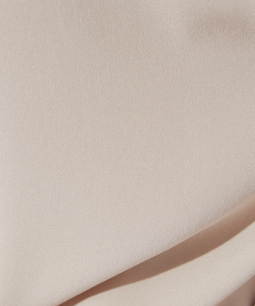 qualite（カリテ）の「ドレープドルマンブラウス（シャツ/ブラウス・レディース・ブラック/ベージュ・38）」の14枚目の写真