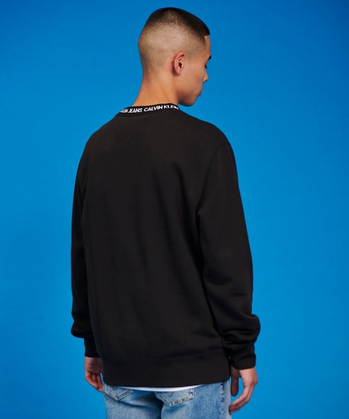 Calvin Klein（カルバン・クライン）の「ネックロゴ コットン クルーネック スウェット（スウェット・メンズ・ホワイト/ブラック・S/M/L/XL）」の8枚目の写真