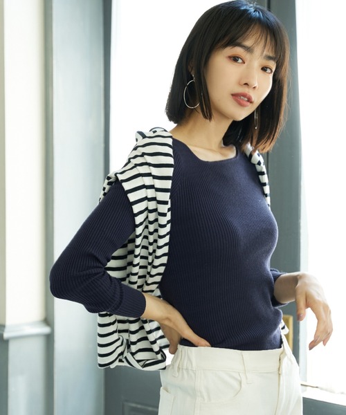 coca(coca)(コカ)の「\\新色登場//前後2WAYスクエアネックニット(ニット/セーター・レディース・ブラック/ベージュ/アイボリー/グレー系その他/ネイビー/レッド・ONE SIZE)」の5枚目の写真